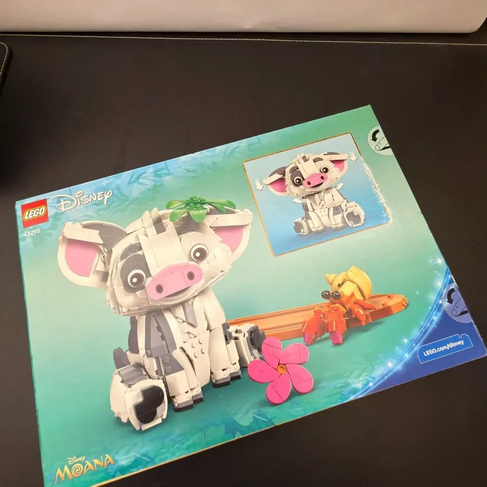 LEGO 43292 Disney Princess Pua Moana Pig & Crab Display Set New